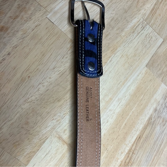 3D Purple Zebra Print Studded Leather Belt- Large - Picture 5 of 10